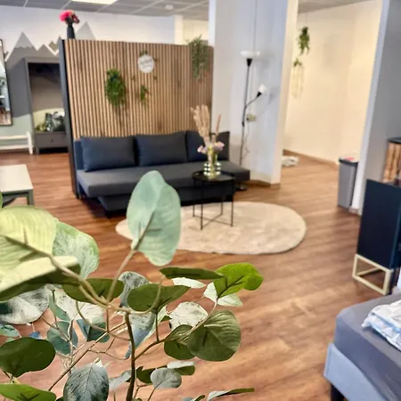 Wow Gemuetliches Designer Loft Im Zentrum Fuer 6 Personen