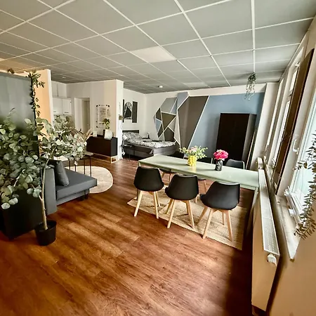 Appartamento Wow Gemuetliches Designer Loft Im Zentrum Fuer 6 Personen